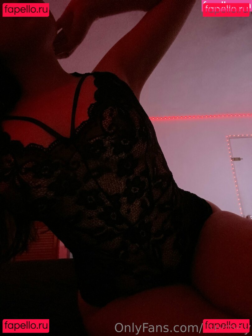 xMeyKittyCat Nude Onlyfans Photo 11