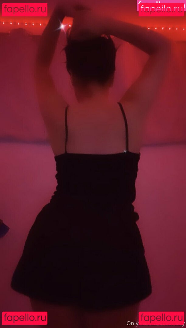 xMeyKittyCat Nude Onlyfans Photo 8