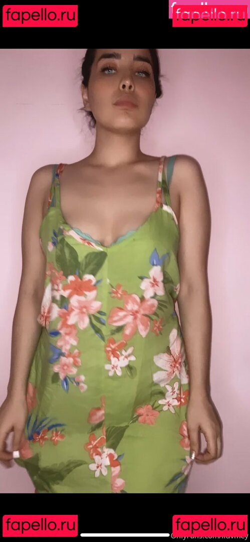 xMeyKittyCat Nude Onlyfans Photo 3