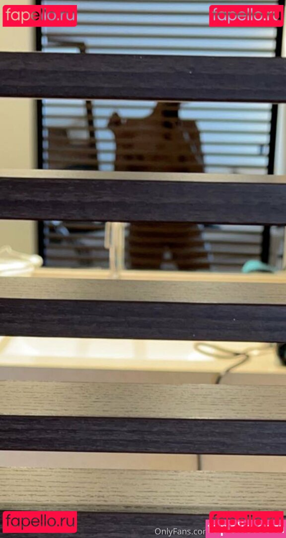 unconstrainedbyu Nude Onlyfans Photo 26
