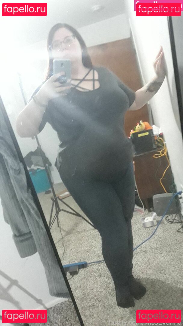 MissEvanna Nude Onlyfans Photo 10