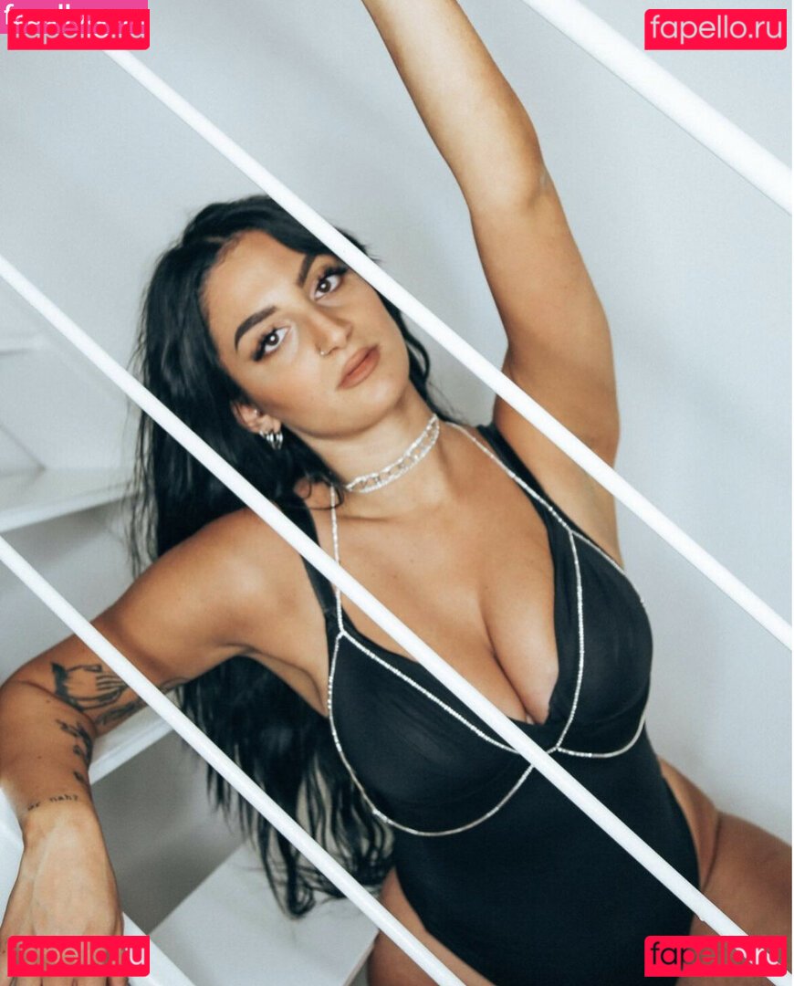 misschampagnemami Nude Onlyfans Photo 13