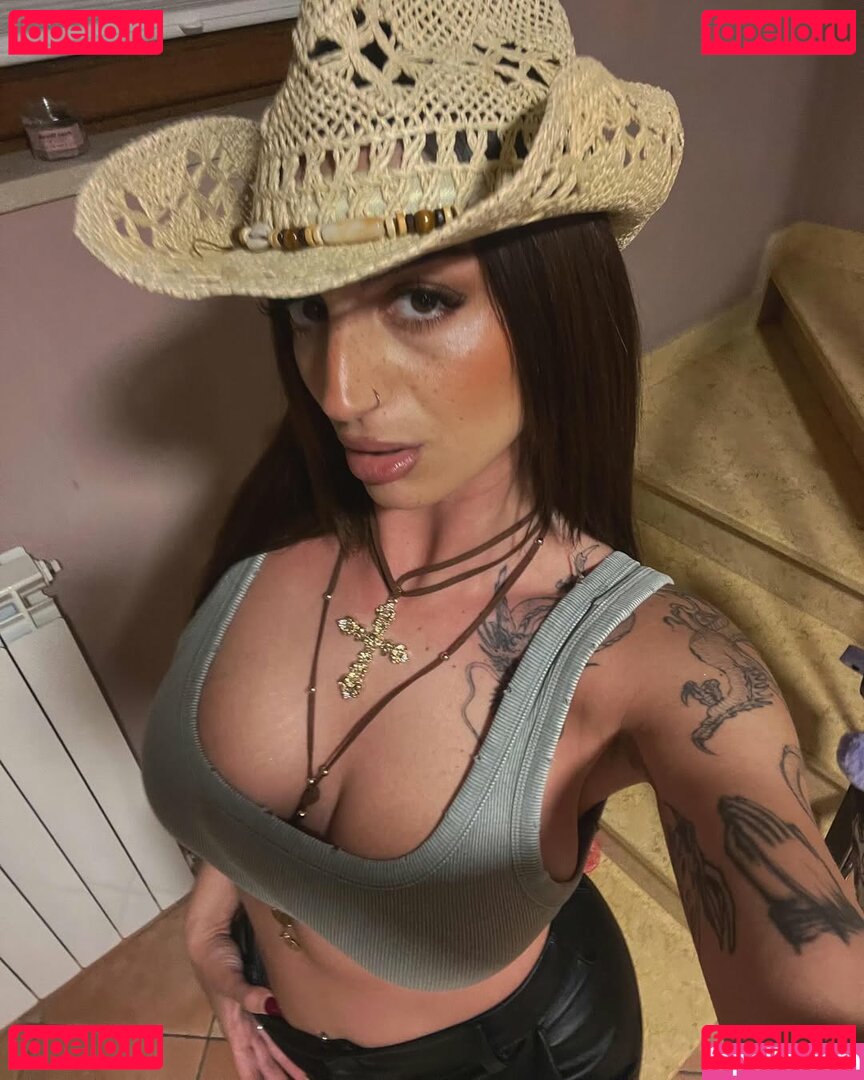 misschampagnemami Nude Onlyfans Photo 6