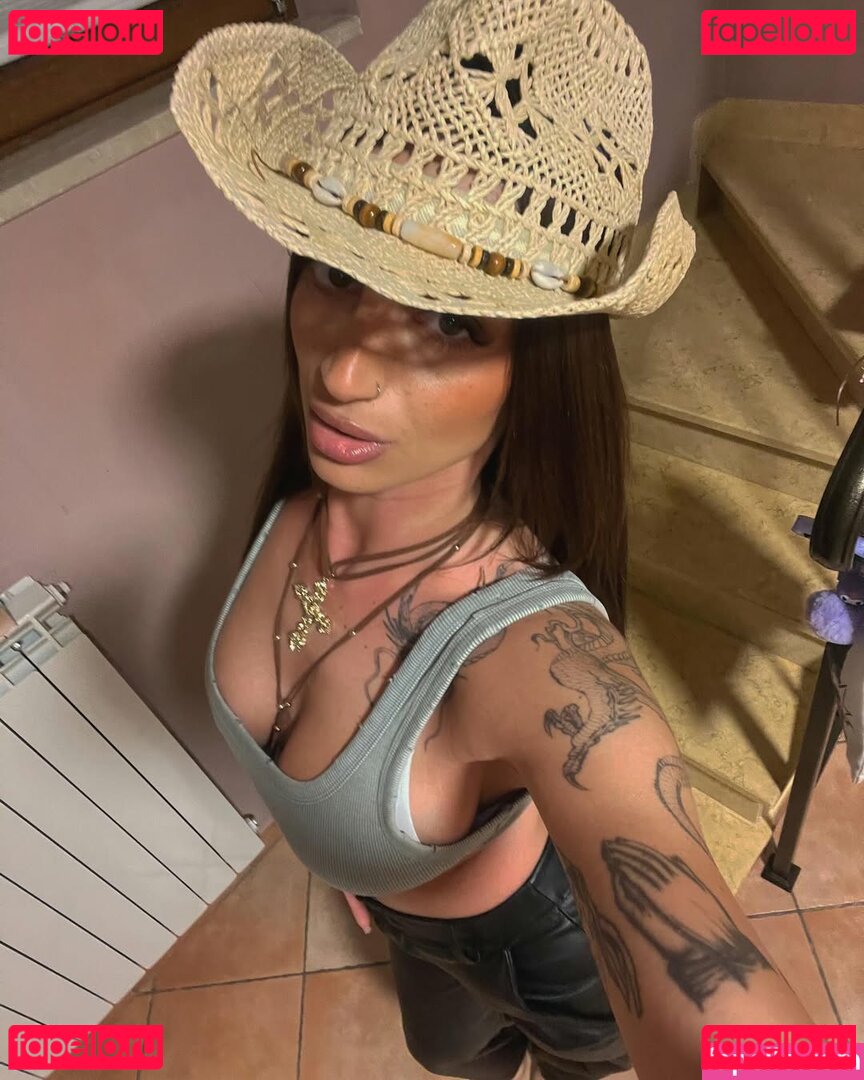 misschampagnemami Nude Onlyfans Photo 5