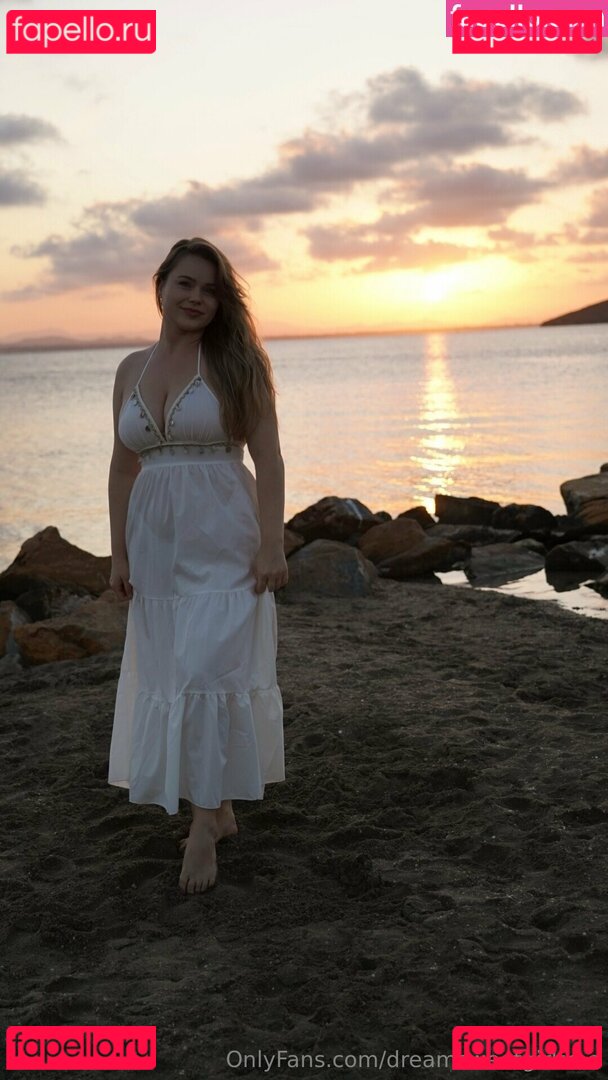 dreamsweetgirlfree Nude Onlyfans Photo 3