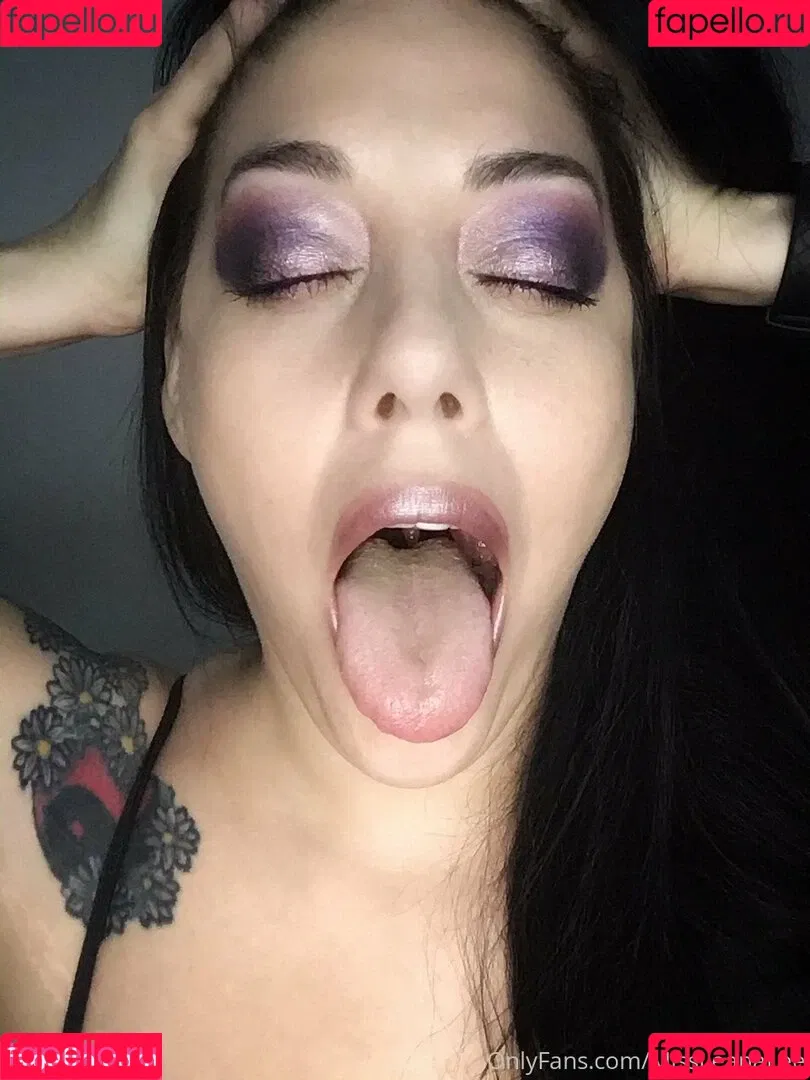 missleanalee Onlyfans Photo Gallery 