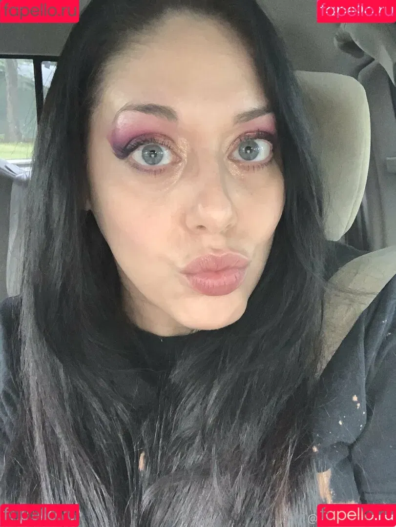 missleanalee Onlyfans Photo Gallery 