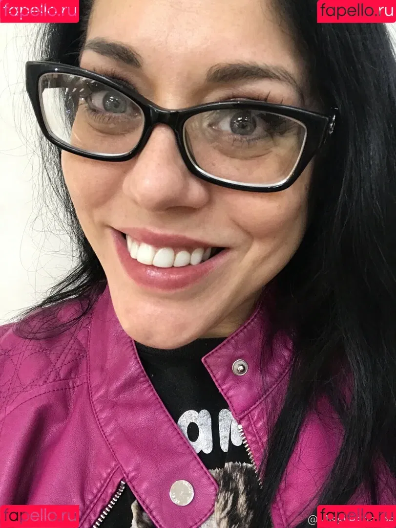 missleanalee Onlyfans Photo Gallery 
