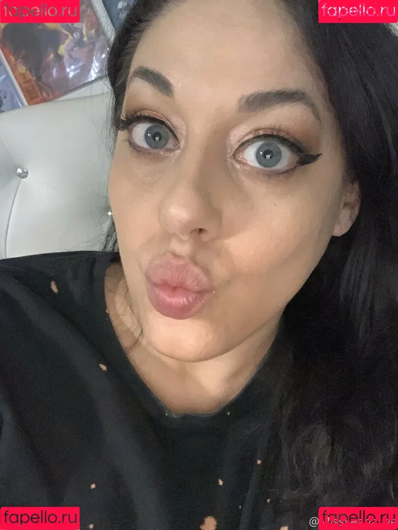 missleanalee Onlyfans Photo Gallery 