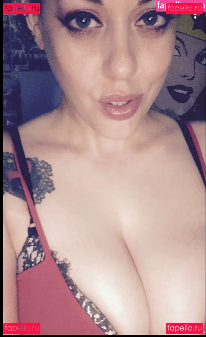 missleanalee Onlyfans Photo Gallery 