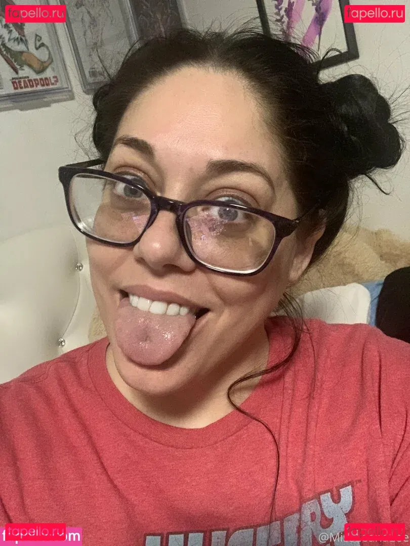 missleanalee Onlyfans Photo Gallery 