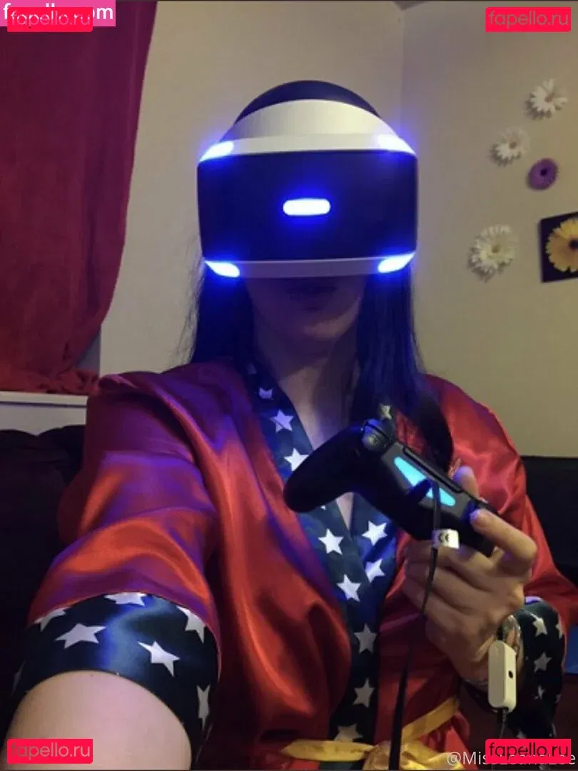 missleanalee Onlyfans Photo Gallery 