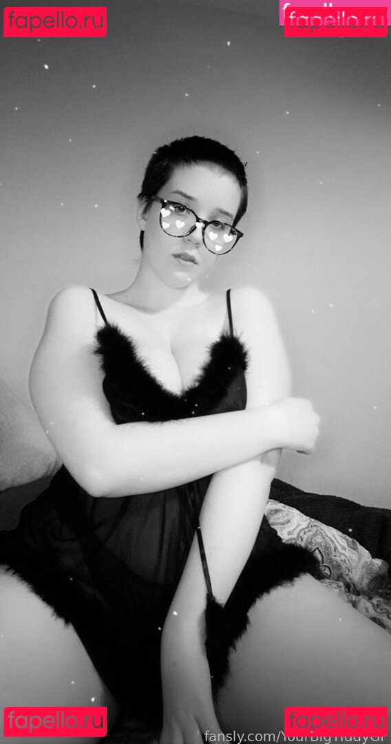 YourBigTiddyGF Nude Onlyfans Photo 12