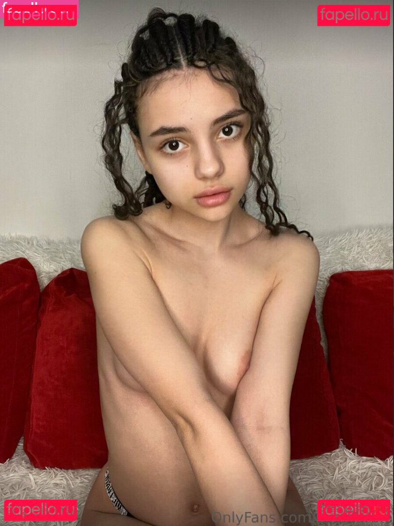 alisa.mrr Nude Onlyfans Photo 36