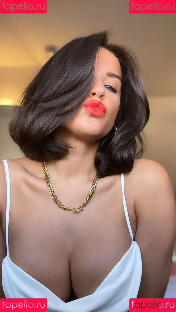 Georgia May Foote Onlyfans Photo Gallery 