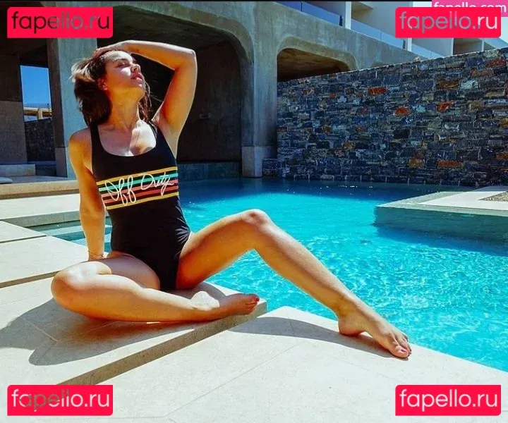 Georgia May Foote Onlyfans Photo Gallery 