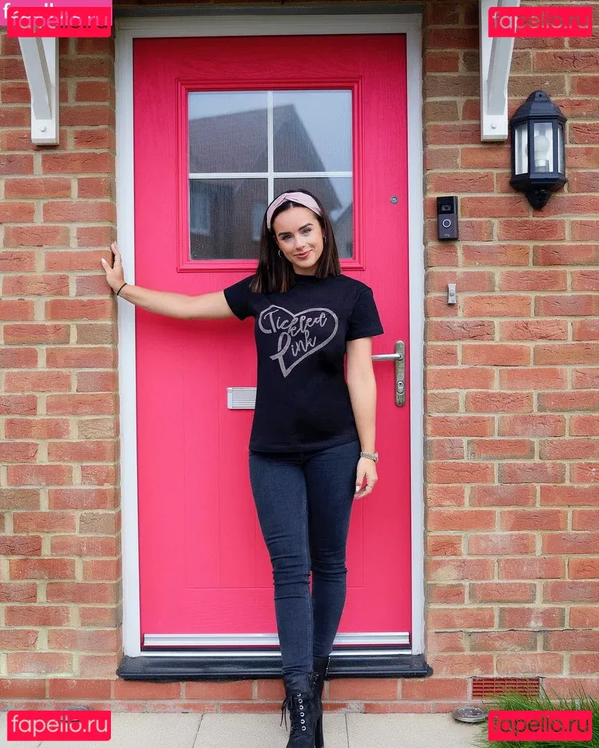 Georgia May Foote Onlyfans Photo Gallery 