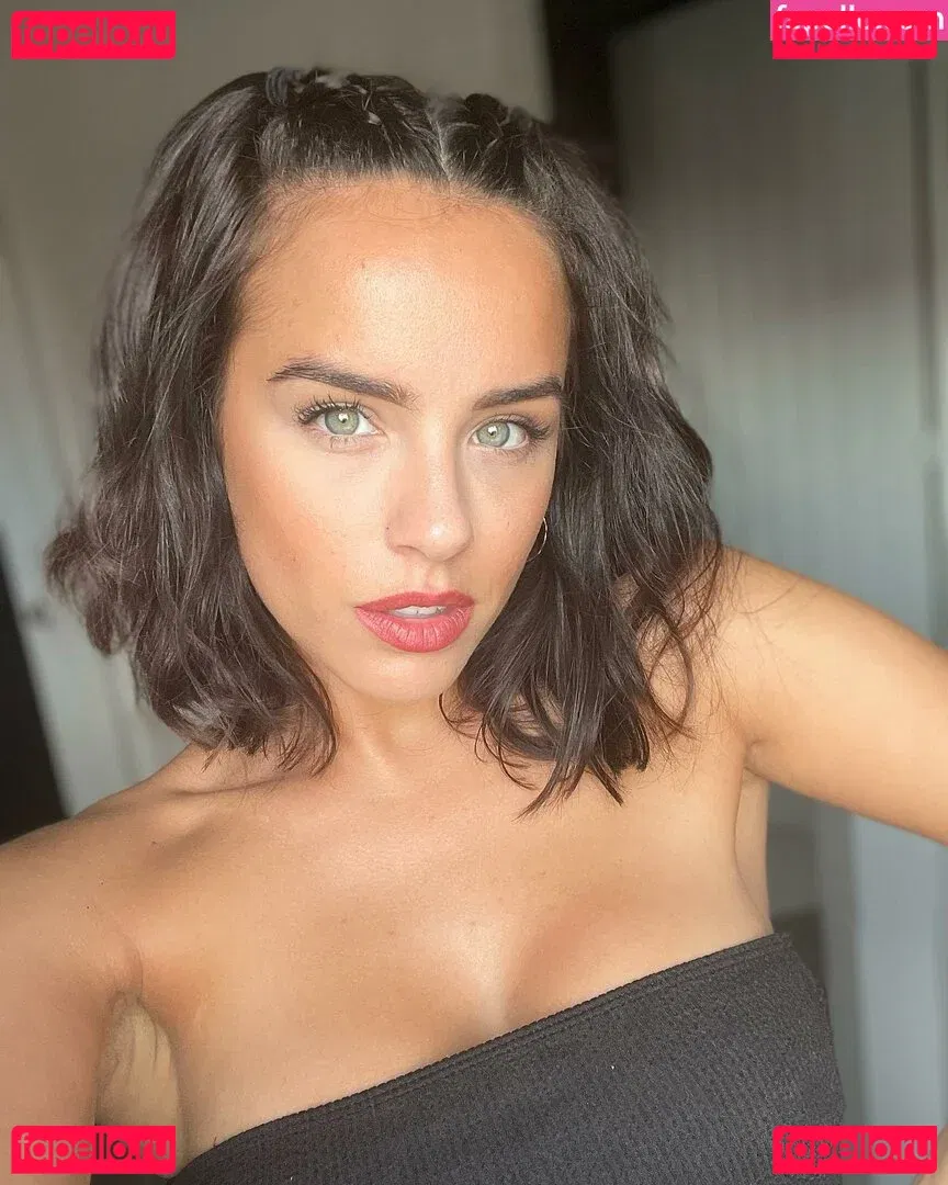 Georgia May Foote Onlyfans Photo Gallery 