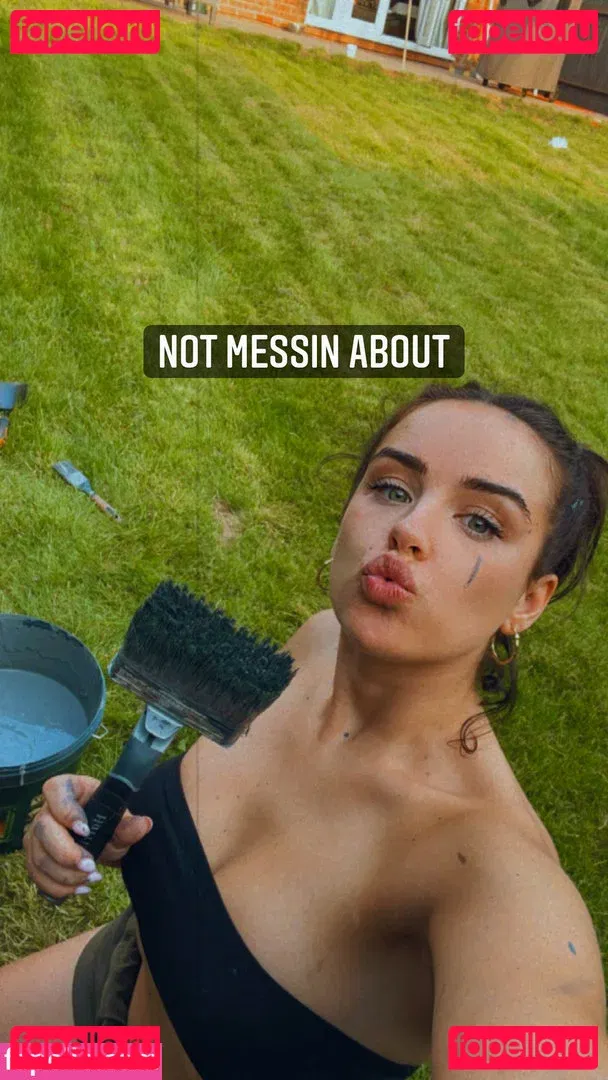 Georgia May Foote Onlyfans Photo Gallery 