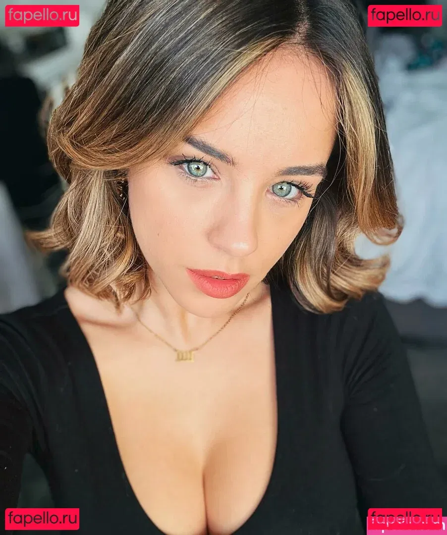 Georgia May Foote Onlyfans Photo Gallery 