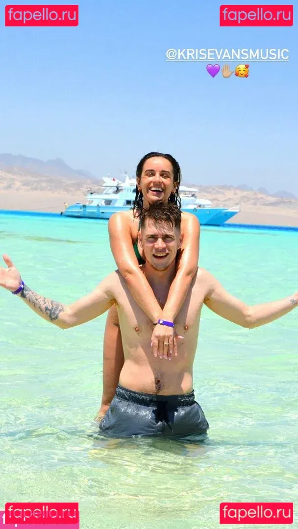 Georgia May Foote Onlyfans Photo Gallery 