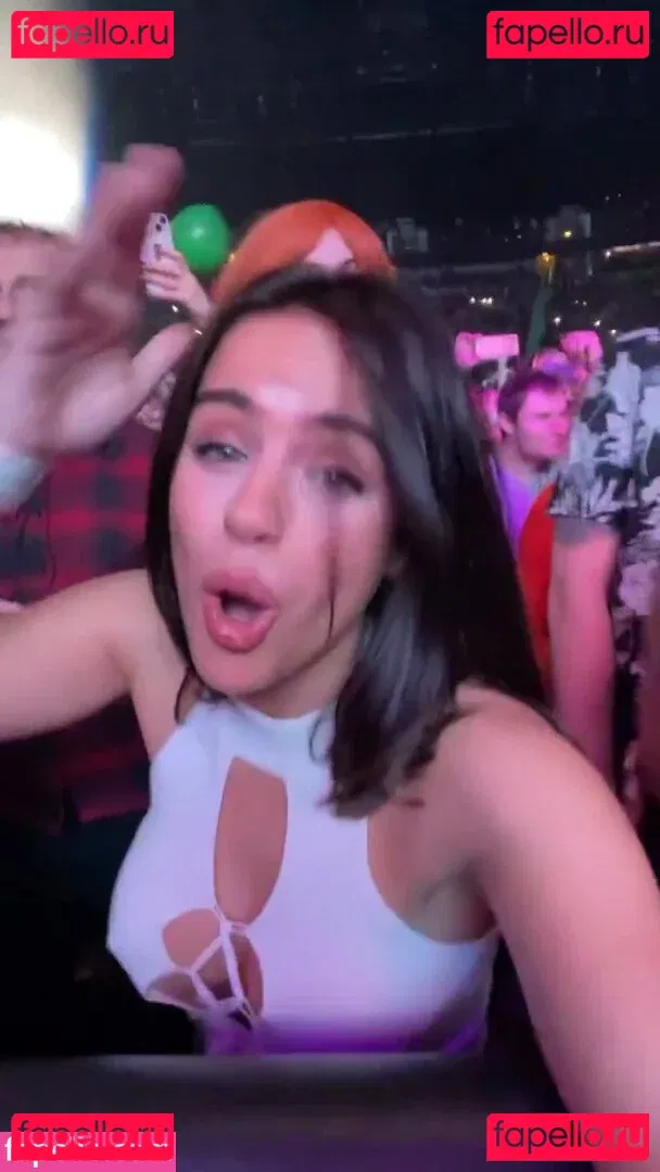 Georgia May Foote Onlyfans Photo Gallery 