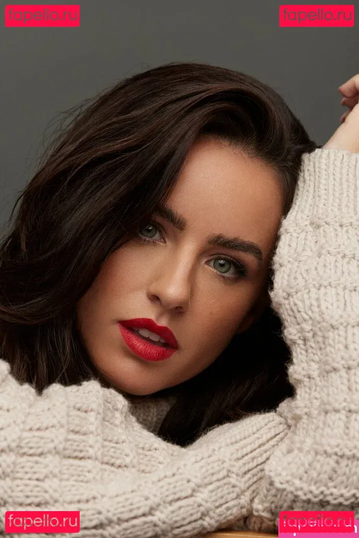 Georgia May Foote Onlyfans Photo Gallery 