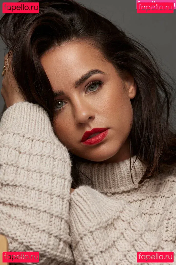Georgia May Foote Onlyfans Photo Gallery 