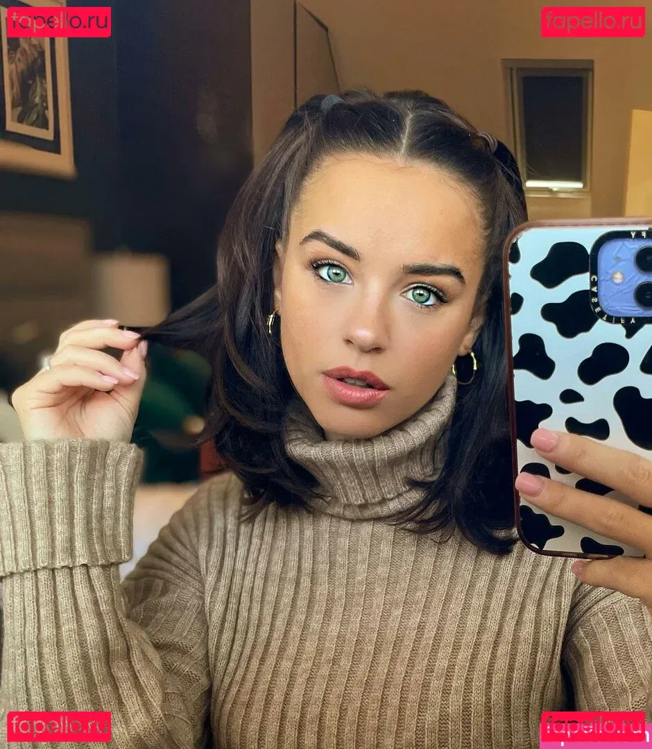 Georgia May Foote Onlyfans Photo Gallery 