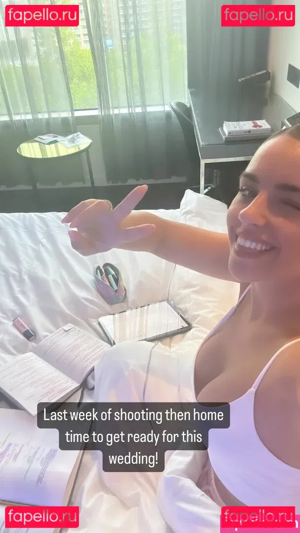 Georgia May Foote Onlyfans Photo Gallery 