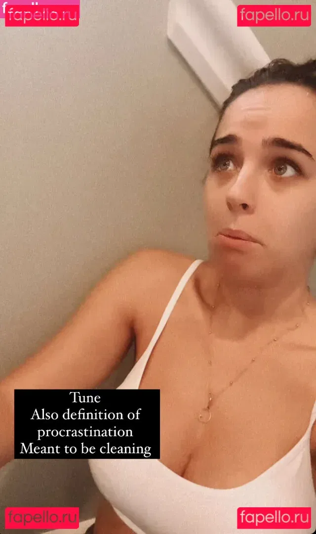 Georgia May Foote Onlyfans Photo Gallery 