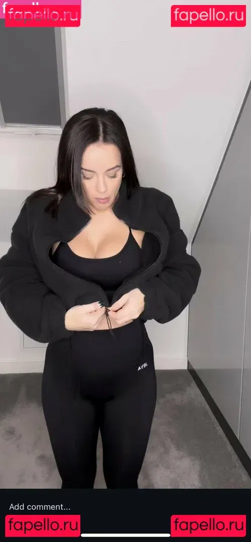 Georgia May Foote Onlyfans Photo Gallery 