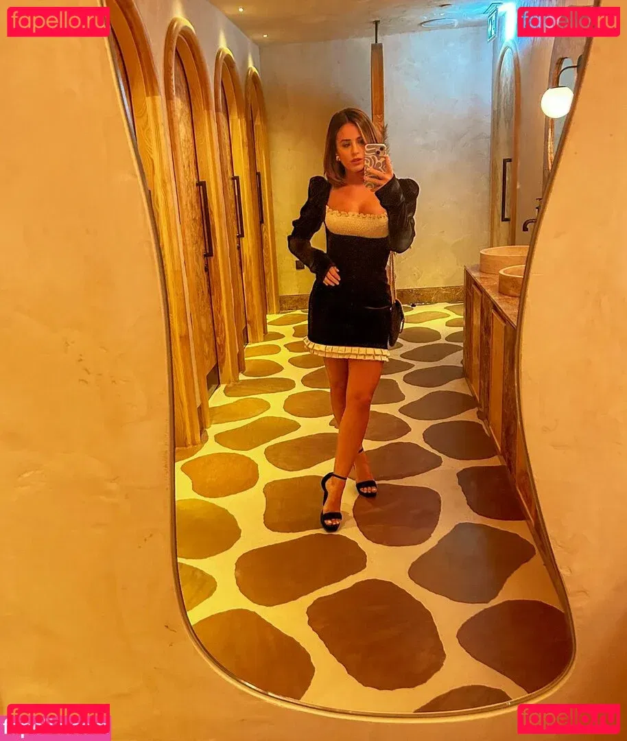 Georgia May Foote Onlyfans Photo Gallery 