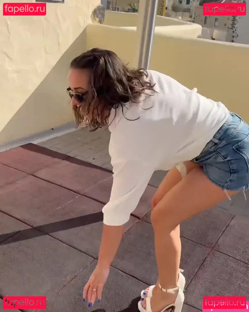 Georgia May Foote Onlyfans Photo Gallery 