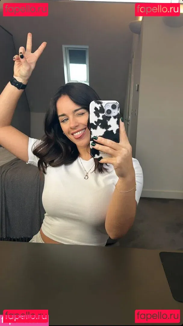 Georgia May Foote Onlyfans Photo Gallery 
