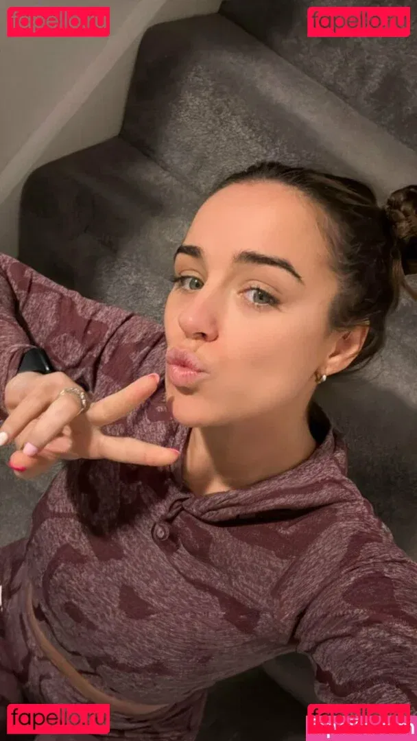 Georgia May Foote Onlyfans Photo Gallery 