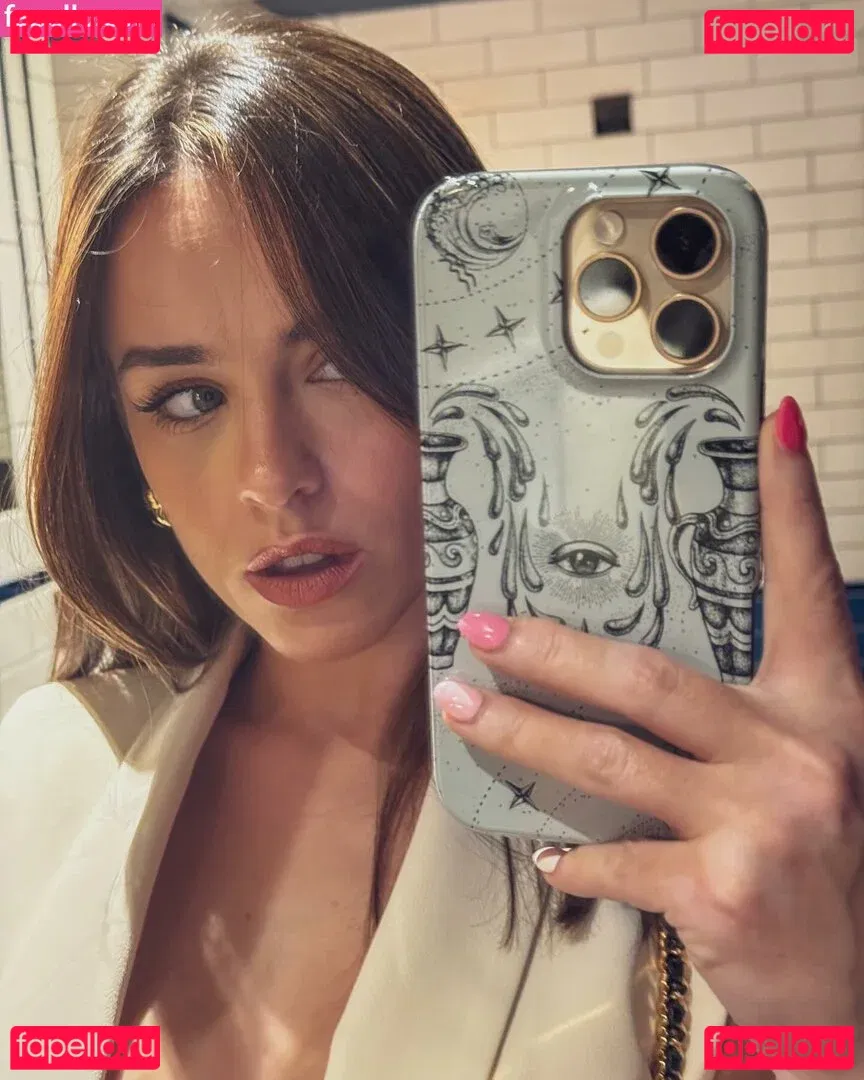 Georgia May Foote Onlyfans Photo Gallery 