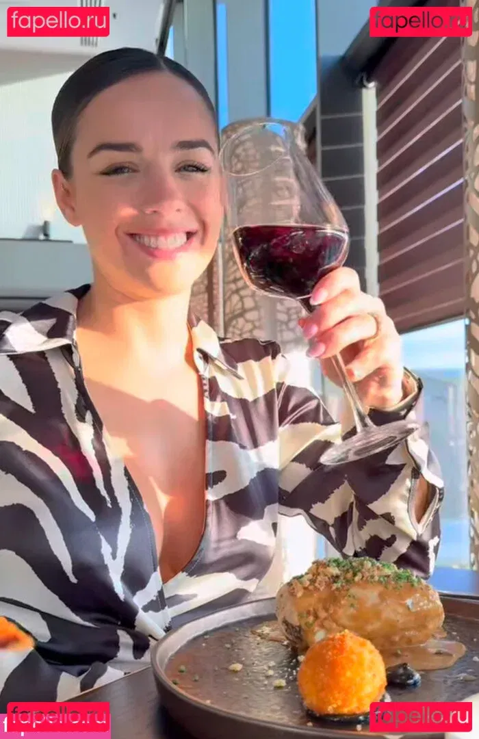 Georgia May Foote Onlyfans Photo Gallery 