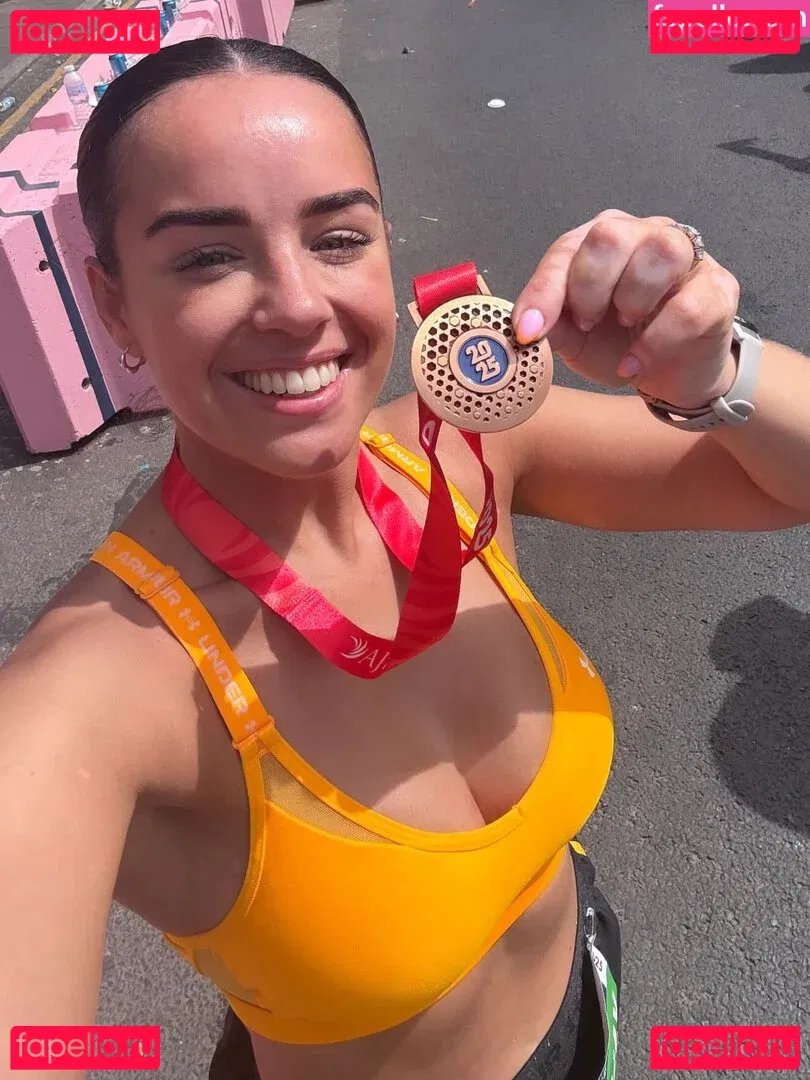 Georgia May Foote Onlyfans Photo Gallery 