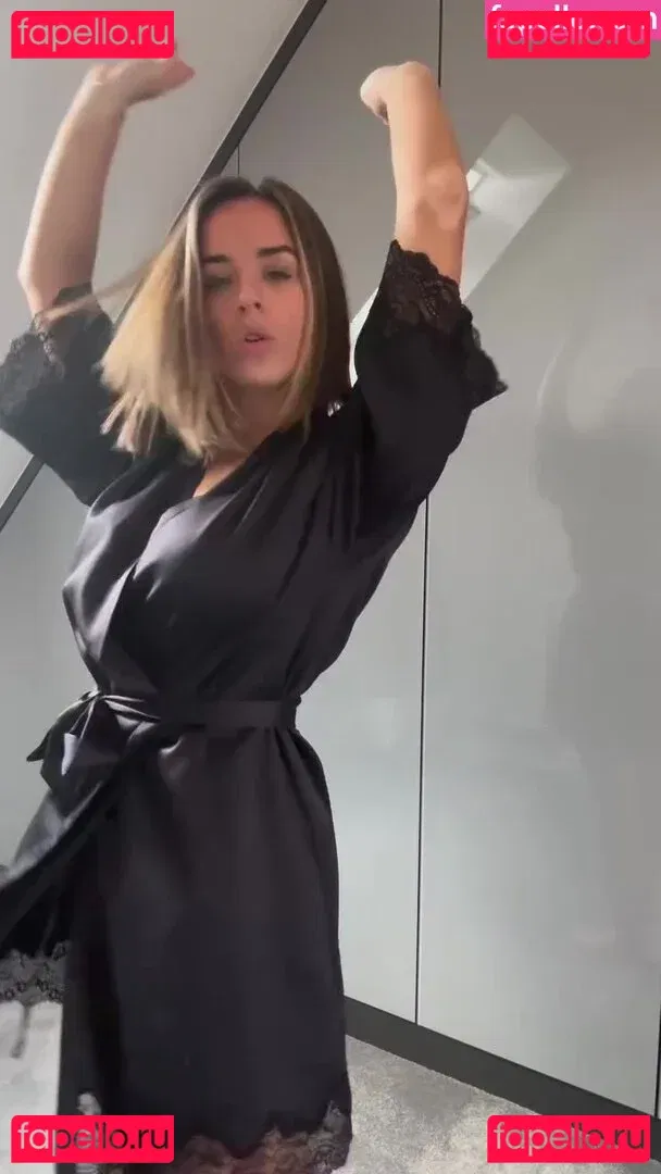 Georgia May Foote Onlyfans Photo Gallery 