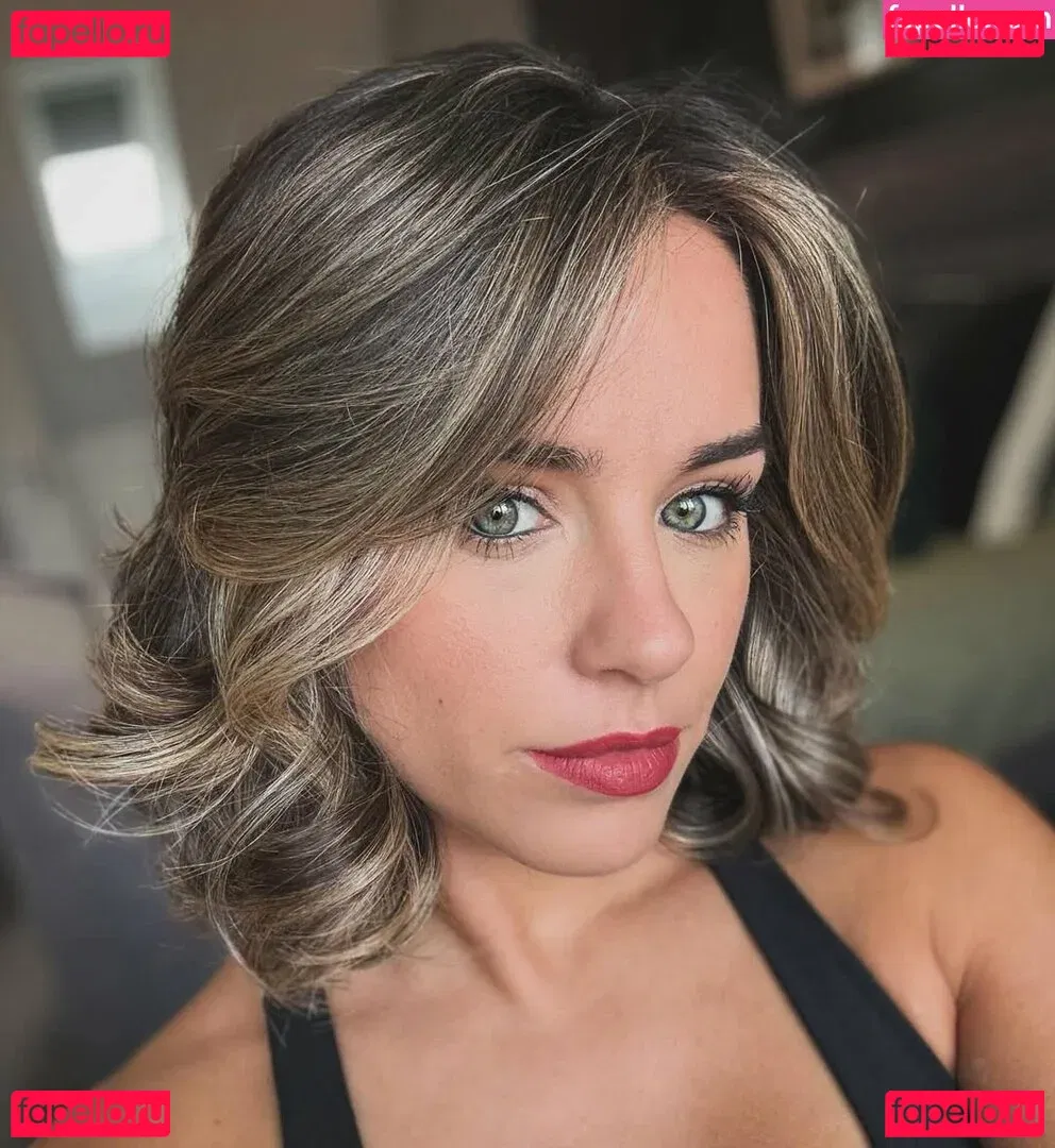 Georgia May Foote Onlyfans Photo Gallery 