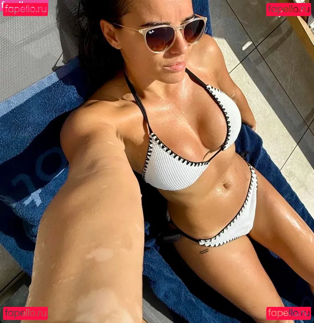 Georgia May Foote Onlyfans Photo Gallery 