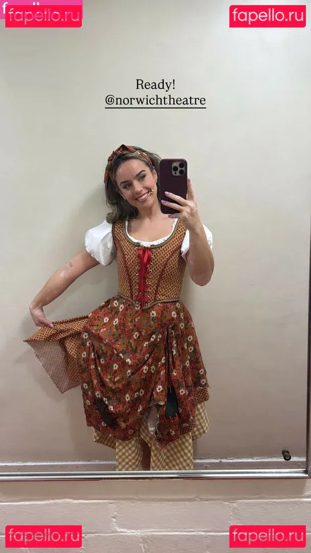 Georgia May Foote Onlyfans Photo Gallery 