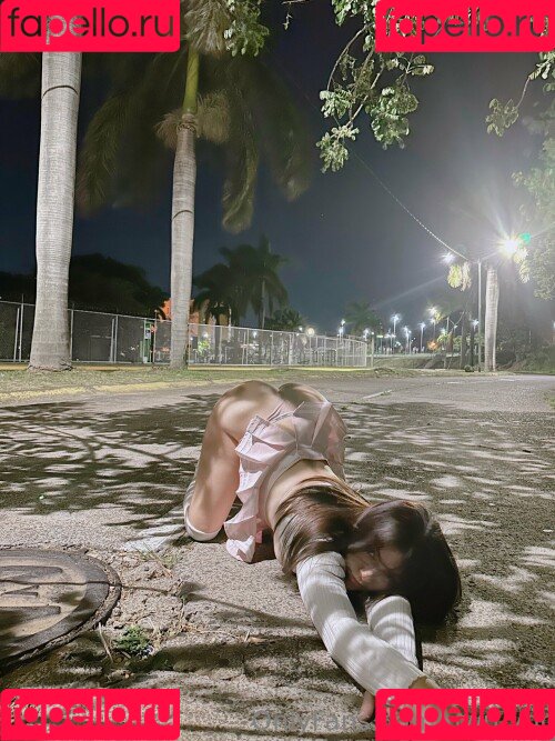 yor.uwu Onlyfans Photo Gallery 