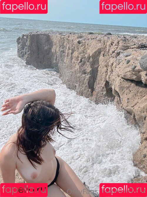 yor.uwu Onlyfans Photo Gallery 