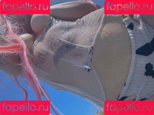 yor.uwu Onlyfans Photo Gallery 