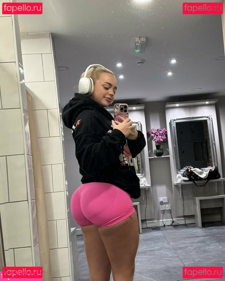 Nicolephathole Nude Onlyfans Photo 4