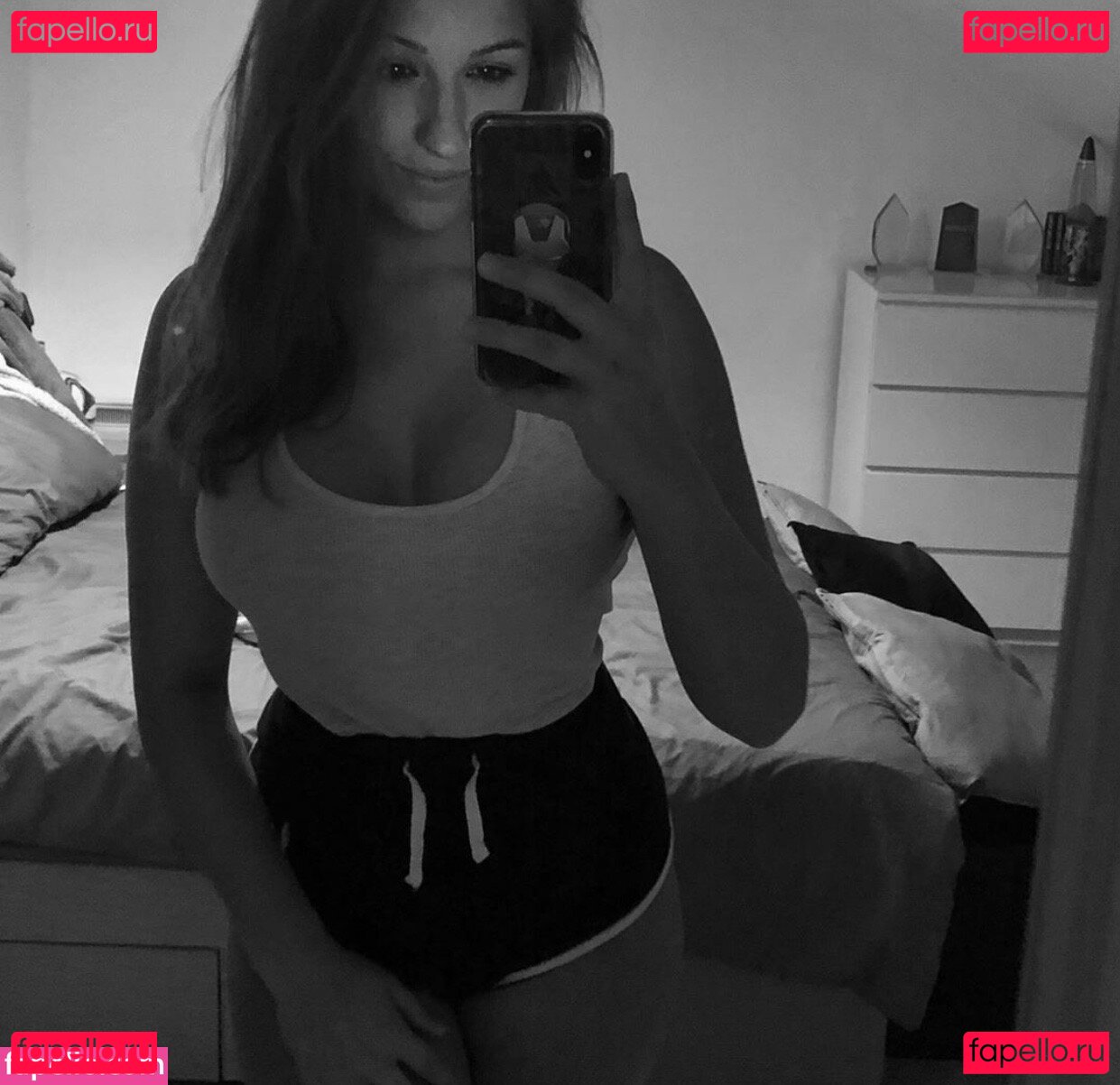Chloe Smart Nude Onlyfans Photo 37