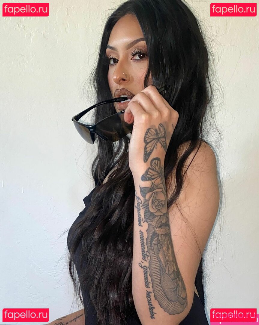 Listapia Nude Onlyfans Photo 4