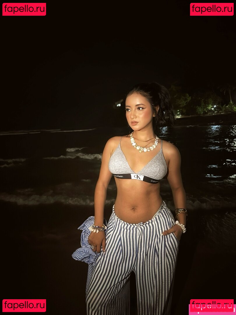 Eva Giri Nude Onlyfans Photo 7